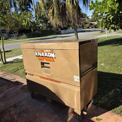 Knaack Box  / Job Box 