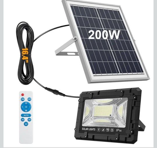200 Watt Solar Street Light $40