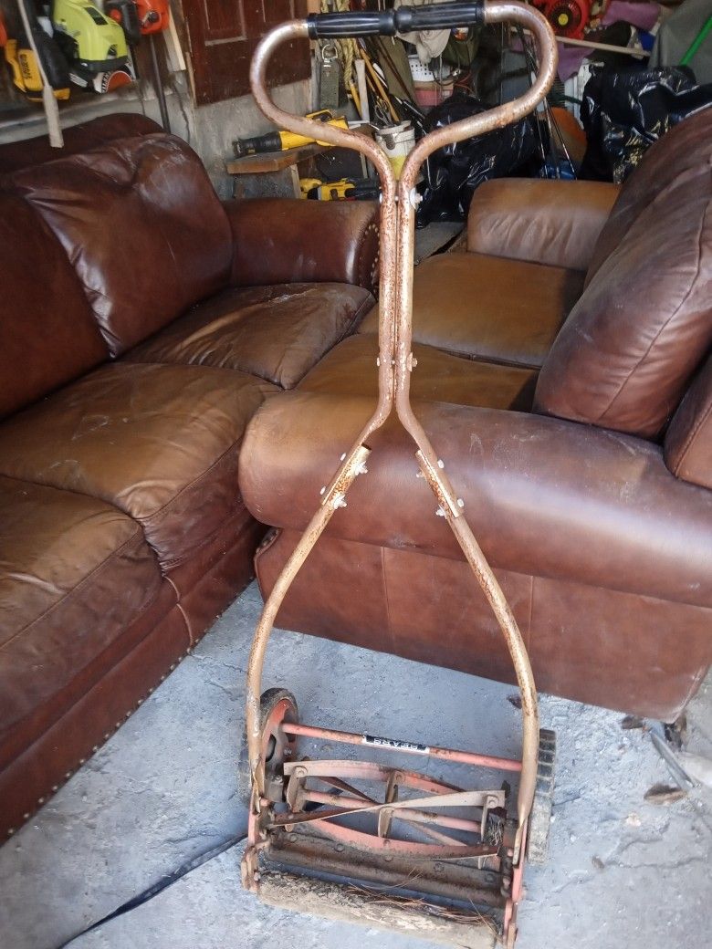 Antique Lawn Mower Grass Cutter