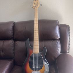 Axl Player Deluxe Bass Guitar