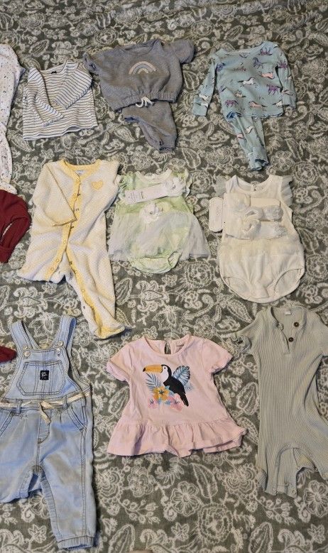 $2 Baby Girl Clothes