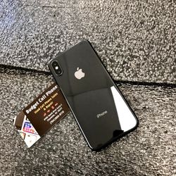 iphone XS, 64 GB, UNLOCKED FOR ALL CARRIERS, Great Condition $ 199