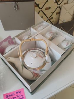 Vintage Hoya Yuri Teapot set