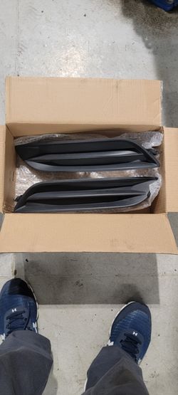 Nissan Sentra 2013-2015 Front Bumper Fascia/Trim Left/Right