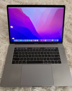 2016 MacBook Pro 15” – i7 / 16GB RAM / 256GB SSD