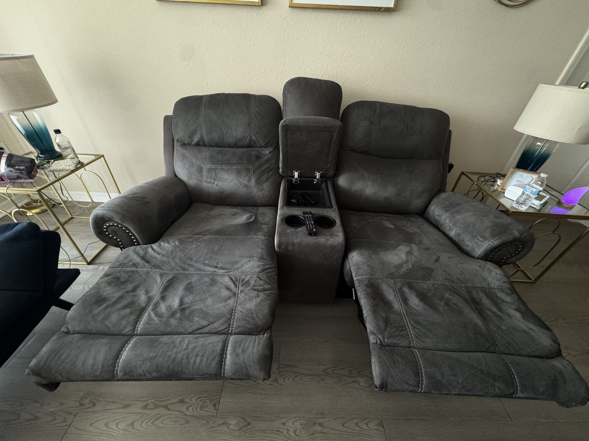 Manual Recliner Loveseat 