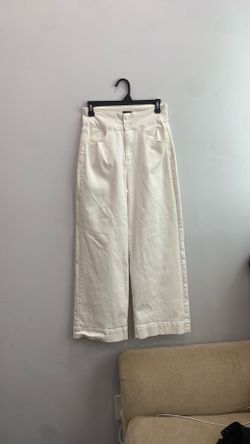Women White jeans size 7
