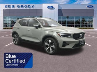 2023 Volvo XC40