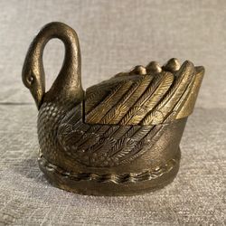Vintage Brass Swan Music-Box/Jewelry-Box (Length: 4”)