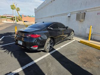 2017 Infinity Q60 coupe (low milage)