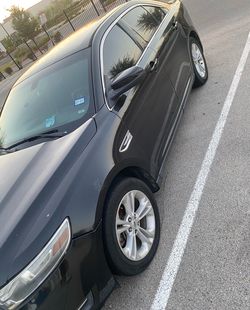 2014 Ford Taurus