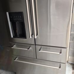 KitchenAid 5 Door Refrigerator Good Condition Like New