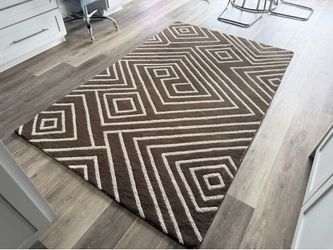 West Elm Rug, Brown & White - 5x8 $50