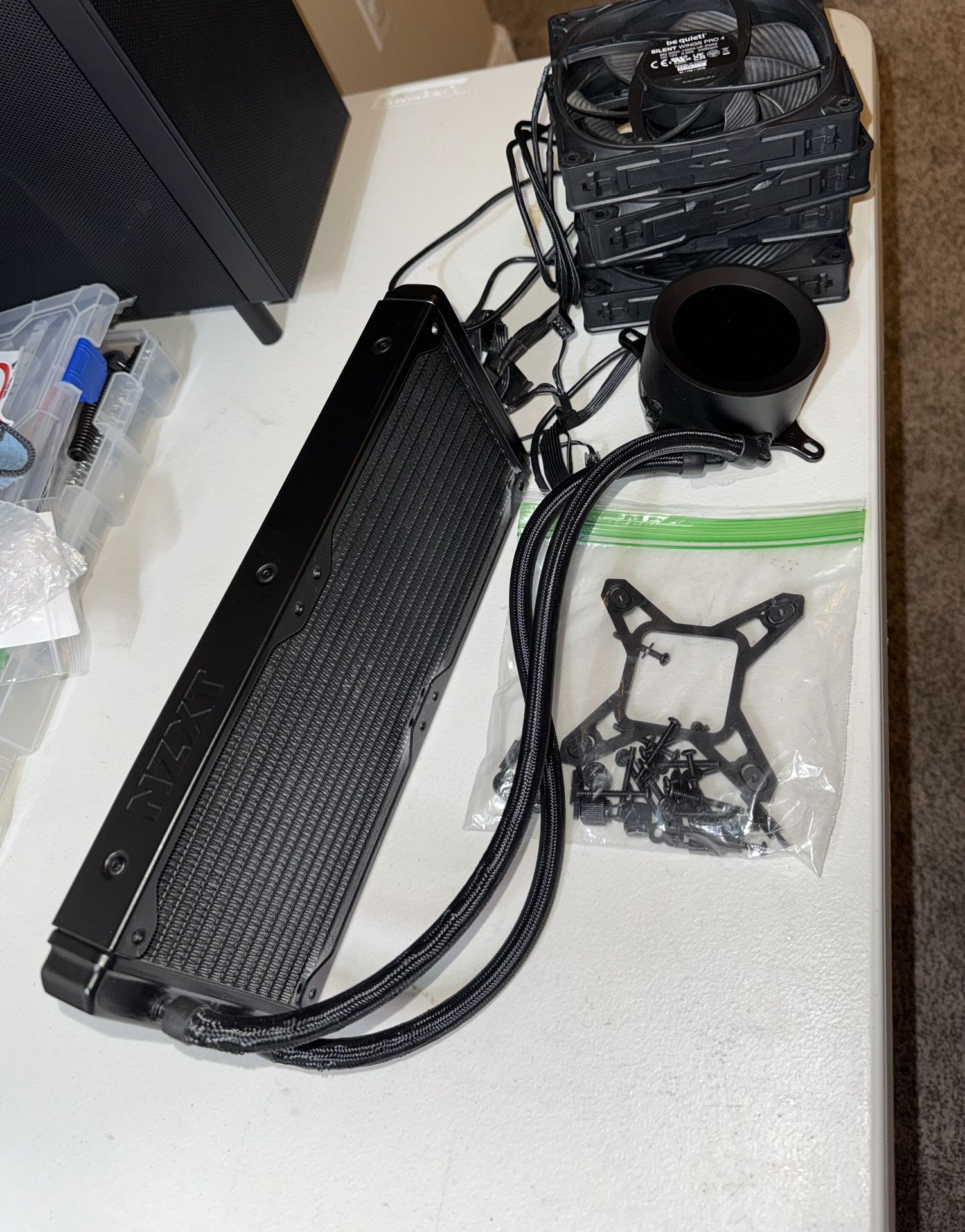 NZXT Kraken Elite 280mm AIO With 4 Fans In Black - Complete