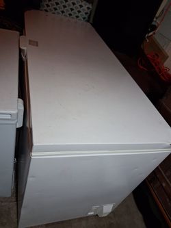 Deep freezer