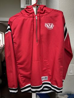 Victoria Secret- Wisconsin pull-over