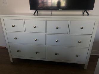 IKEA HEMNES 8-drawer dresser