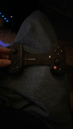 Backbone Game Controller