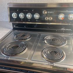 Stove And Dishwasher Almost New