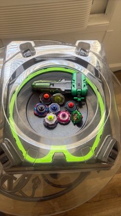 Beyblade x Arena with Tops and Launcher