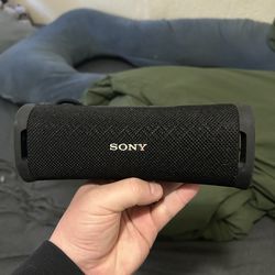 Sony ult 1 wireless speaker