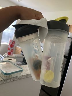 Shakers protein shakes workout fitness  - 10$ for both