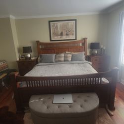 King Wooden Bedroom Set
