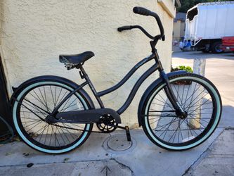 Nice Huffy bike,...