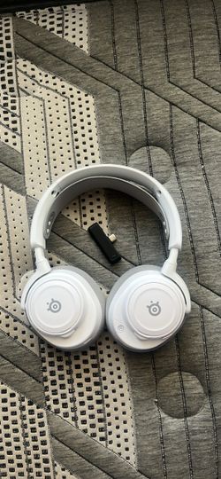 SteelSeries Arctis Nova 7X Gen 2 Wireless Gaming Headset