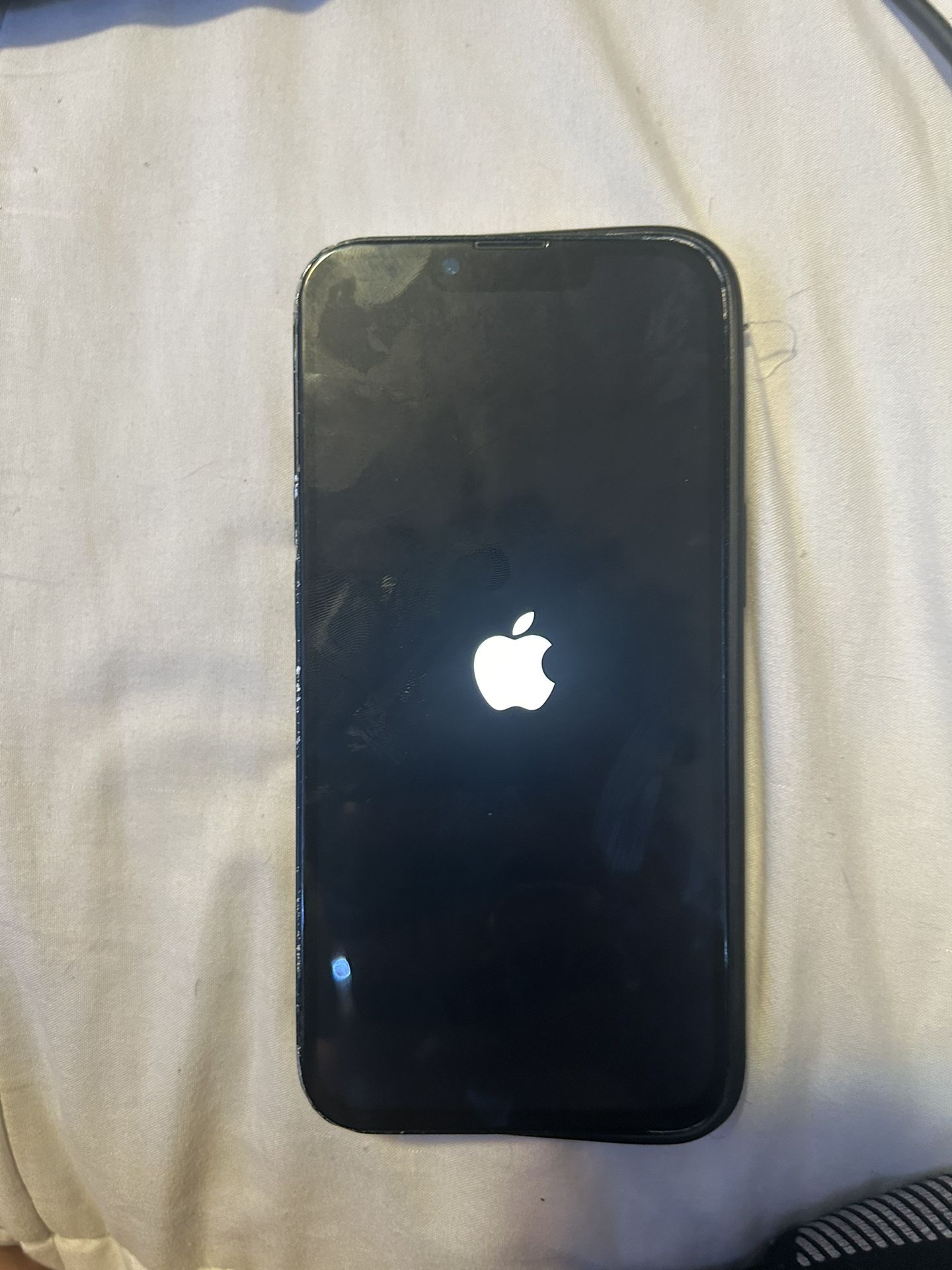 iPhone 13 (Unlocked)