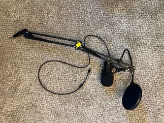 USB Condenser Microphone Kit with Boom Arm and Pop Filter