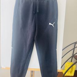 Pre-Owned Puma Black Boy‘s Jogger Sz M