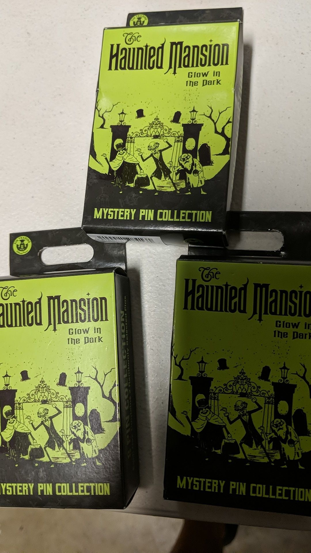 Disney haunted Mansion myself pins boxes new 8$ each