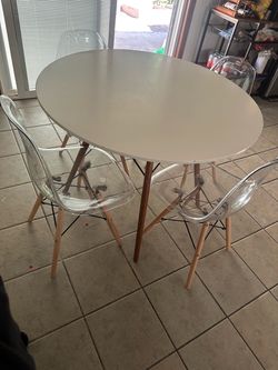 Kitchen table