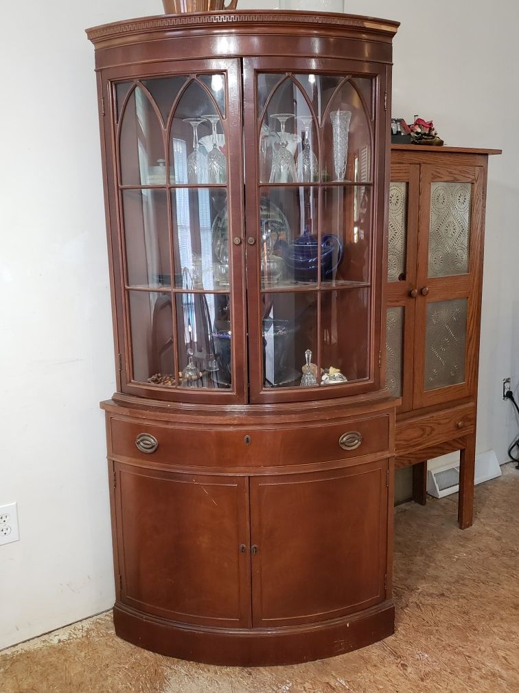 Antique Corner Cabinet. Curved glass. Finch Furniture Co.