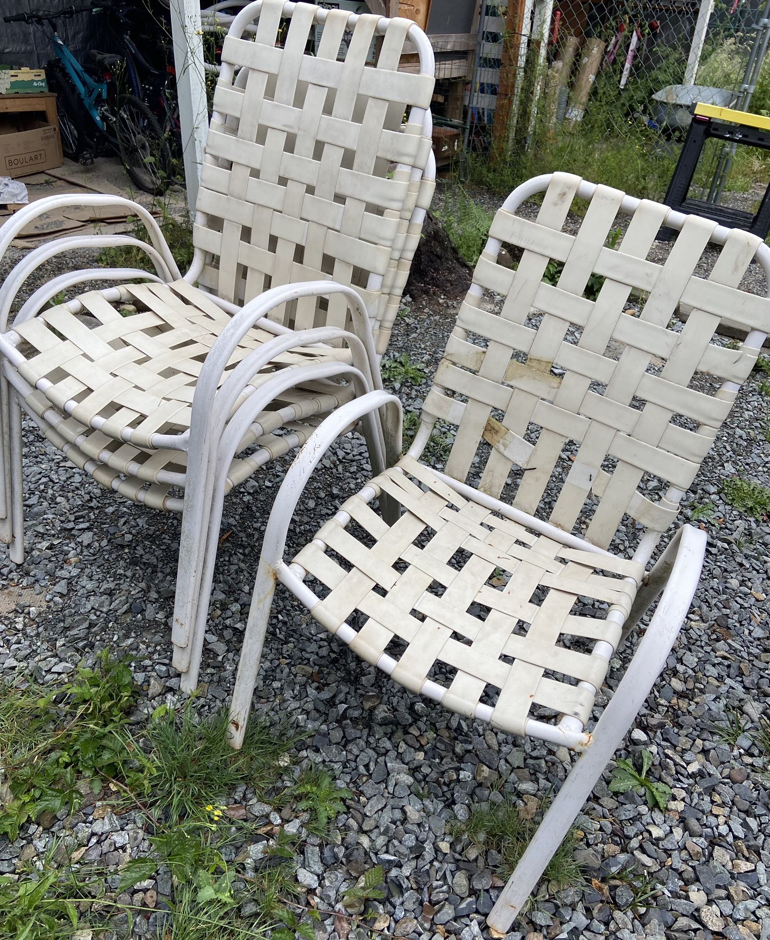Free 4 Light Weight Metal Chairs With Life Left