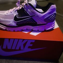 🔥 Nike Zoom Vomero 👟 – Brand New!