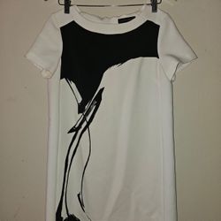 Banana Republic Dress , Size 4 , Black And White
