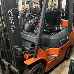 Toyota forklift for sale, cheap price 