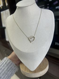 Necklace Yellow Gold 10k. Heart