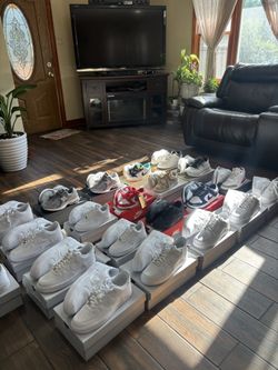Sell Me Your Sneakers / Buying Shoes 👟 