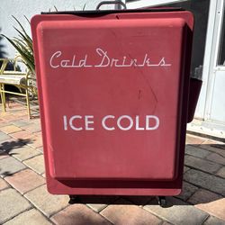 Vintage Ice cooler