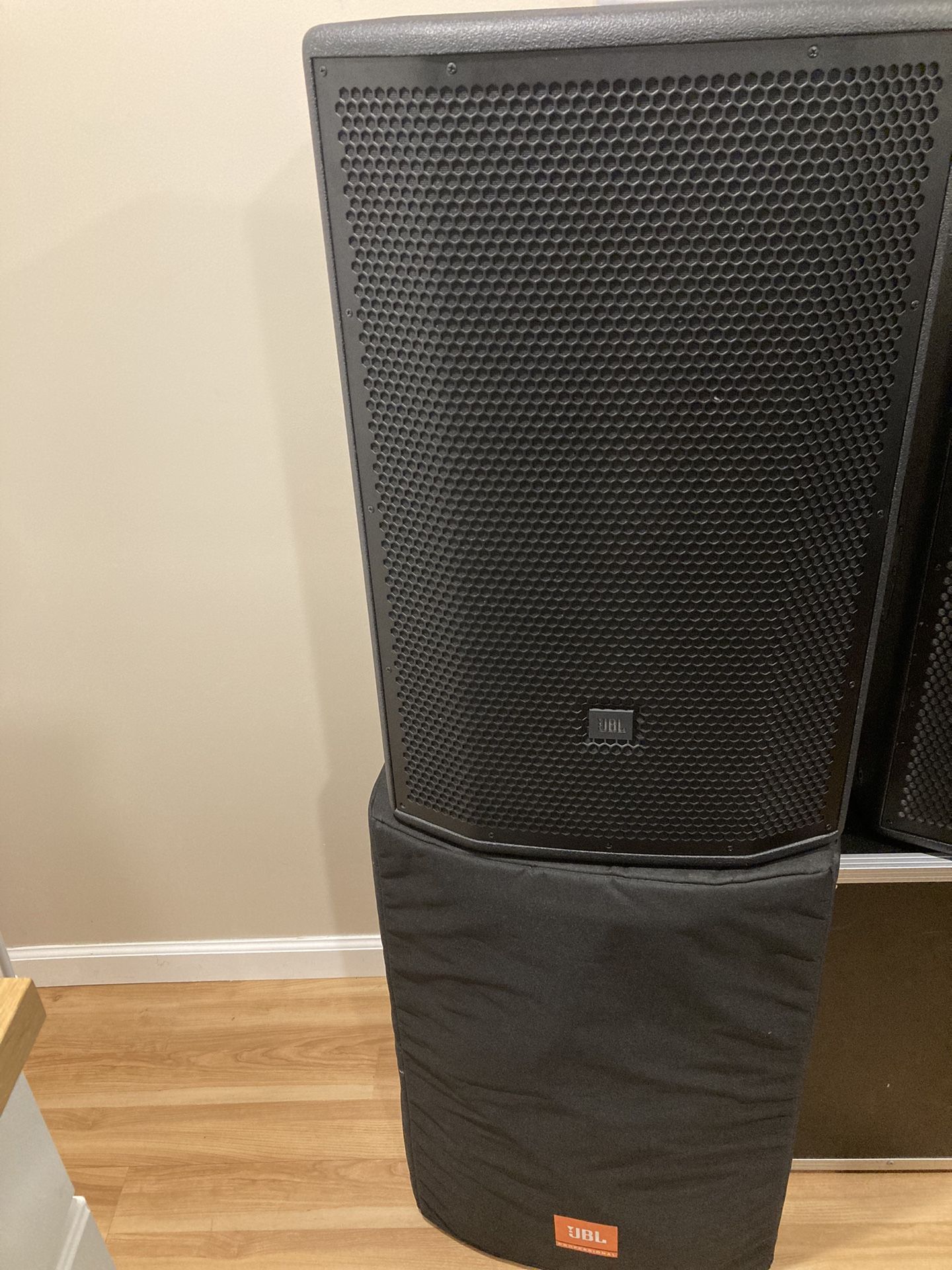 Jbl Prx815 Powered Speakers