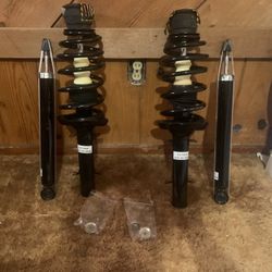 Brand new Detroit Axle struts & shocks for VW Jetta MK4