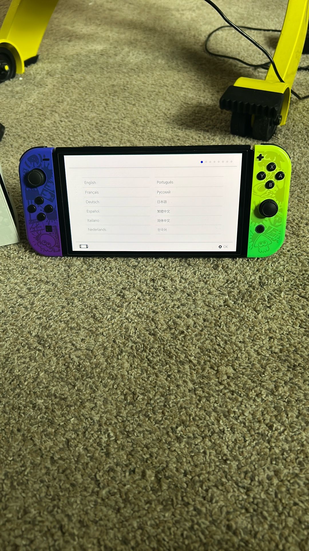Excellent Shape, OLED Switch