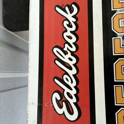 Edelbrock Intake Manifold Small Block