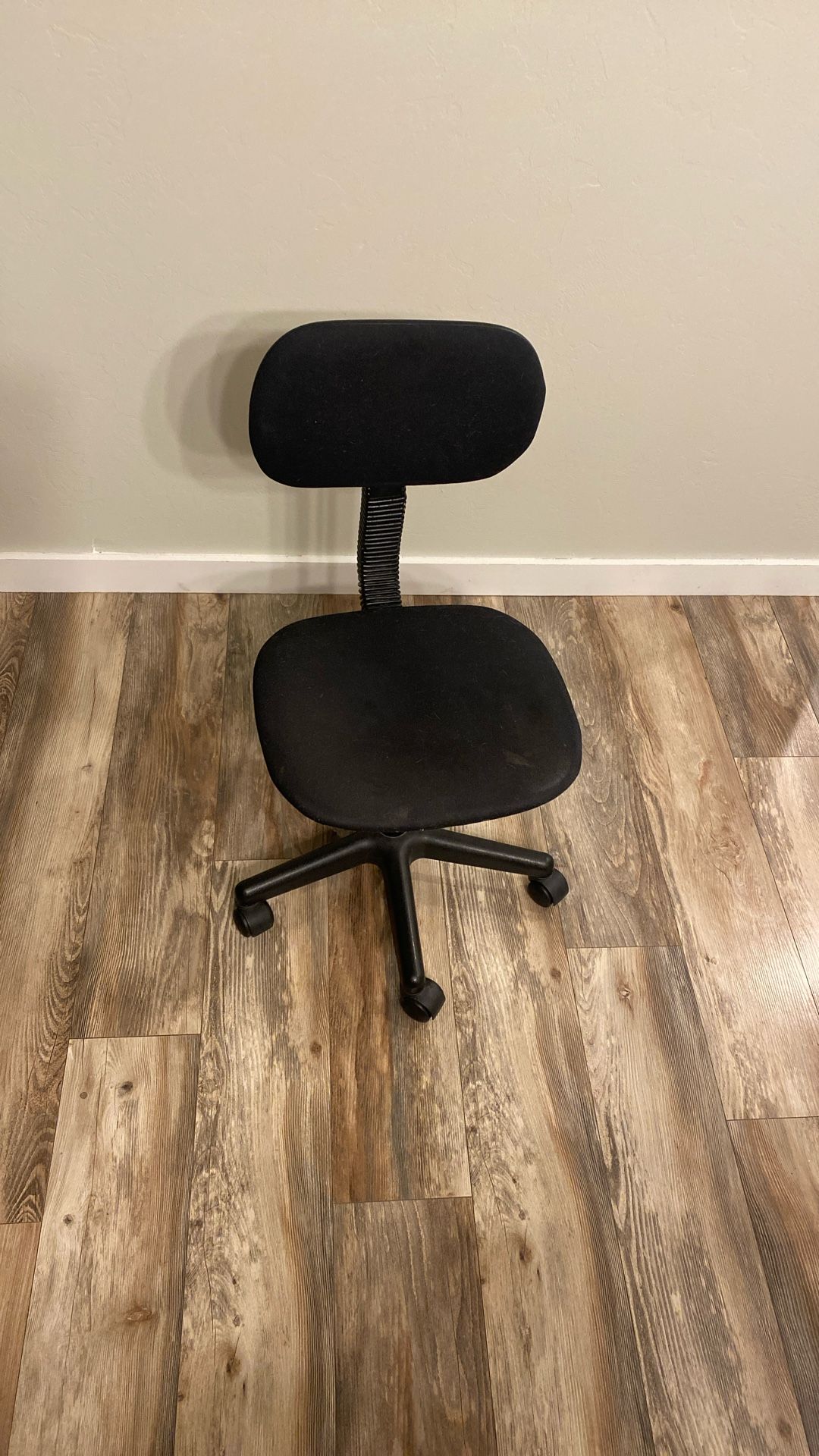 Rolling Desk Chair