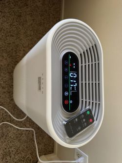 Vivvia Air Purifier with Remote Control