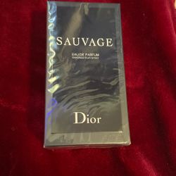 Dior Sauvage EAU DE PARFUM