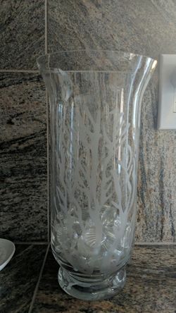 Coral etched glass vase with glass beads